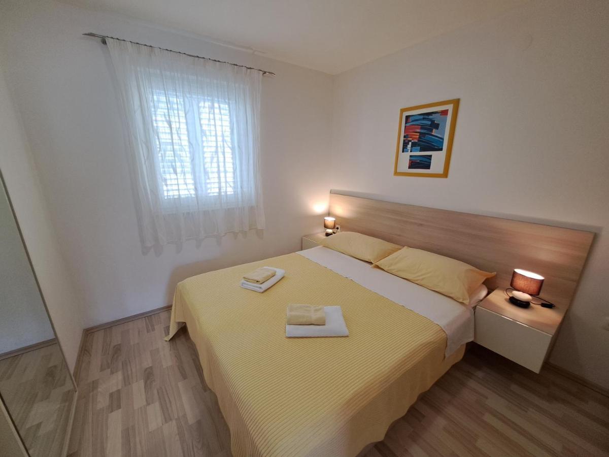 Apartments Fran I บัชกา ภายนอก รูปภาพ